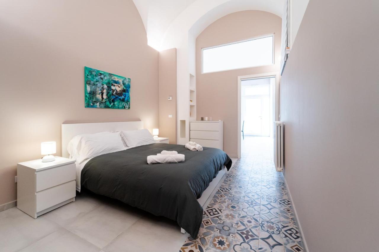 Catania Center Modern Apartment Bagian luar foto